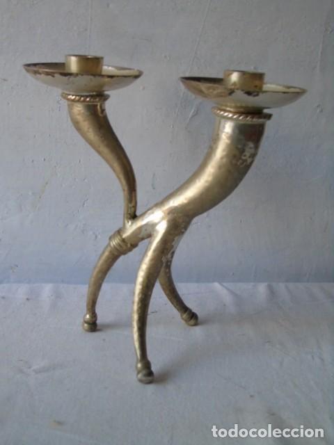 Antig&uuml;edades: candelabro tripode estilo bereber color plateado - Foto 1