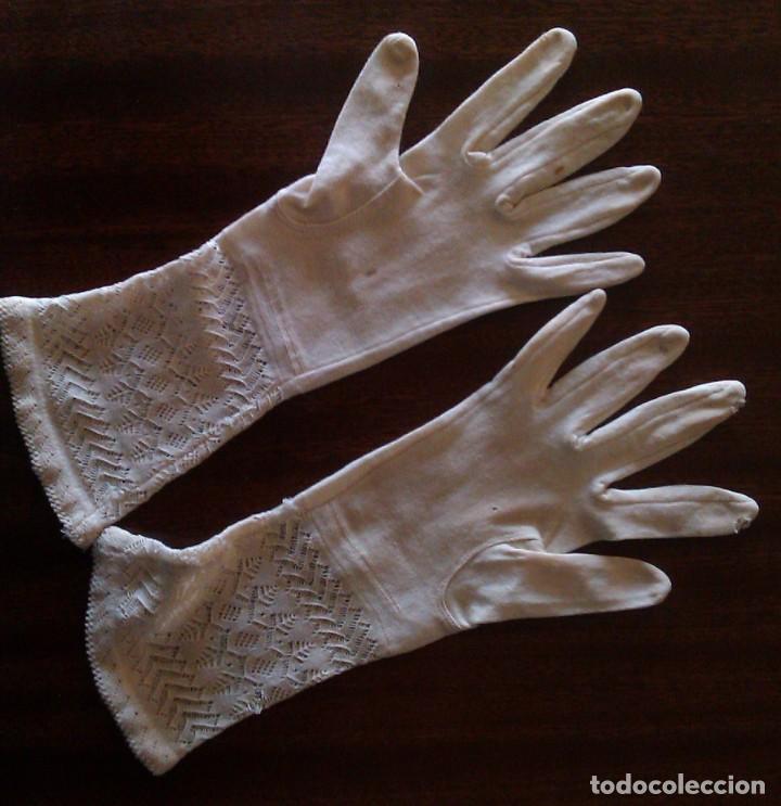 Antig&uuml;edades: guantes comunion o boda - Foto 3