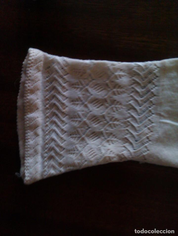 Antig&uuml;edades: guantes comunion o boda - Foto 4