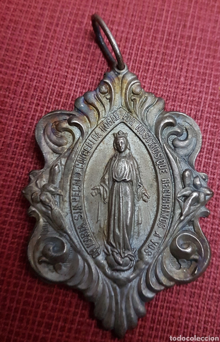 Antig&uuml;edades: Antigua medalla Sin pecado - Foto 1