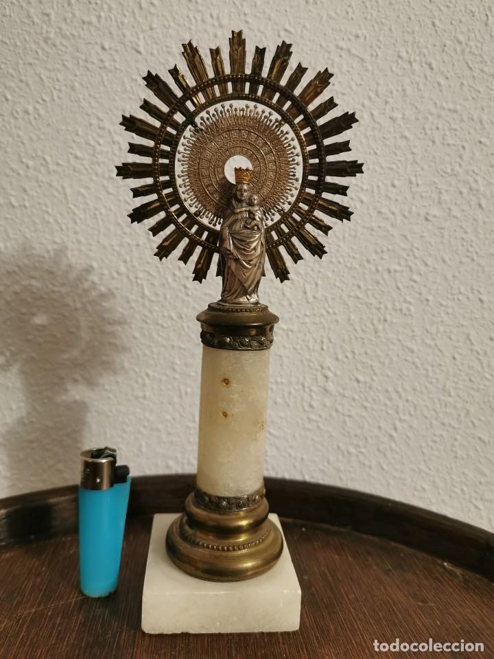 Antig&uuml;edades: Antigua figura religiosa - Foto 1
