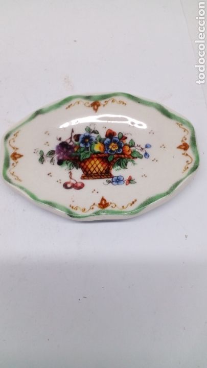 Antig&uuml;edades: Plato de ceramica - Foto 1