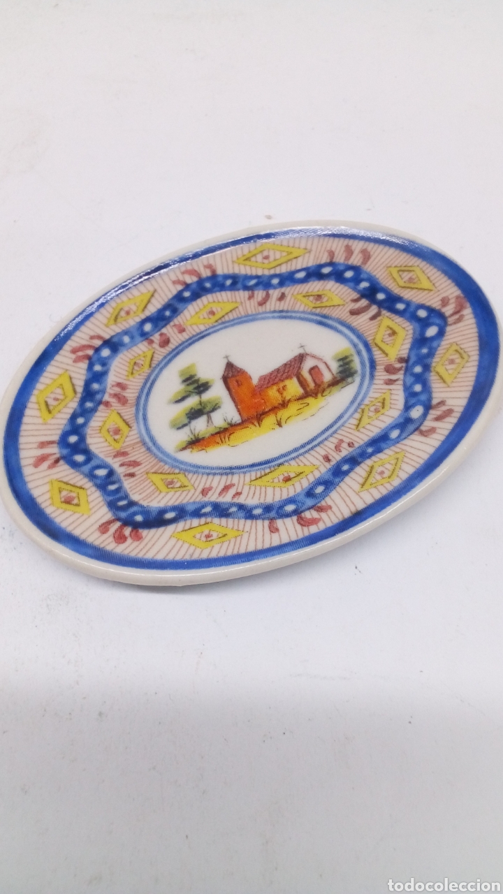 Antig&uuml;edades: Plato de ceramica - Foto 1