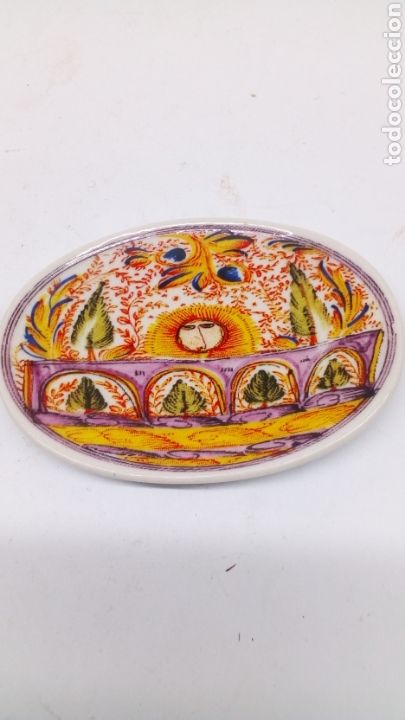 Antig&uuml;edades: Plato de ceramica - Foto 1