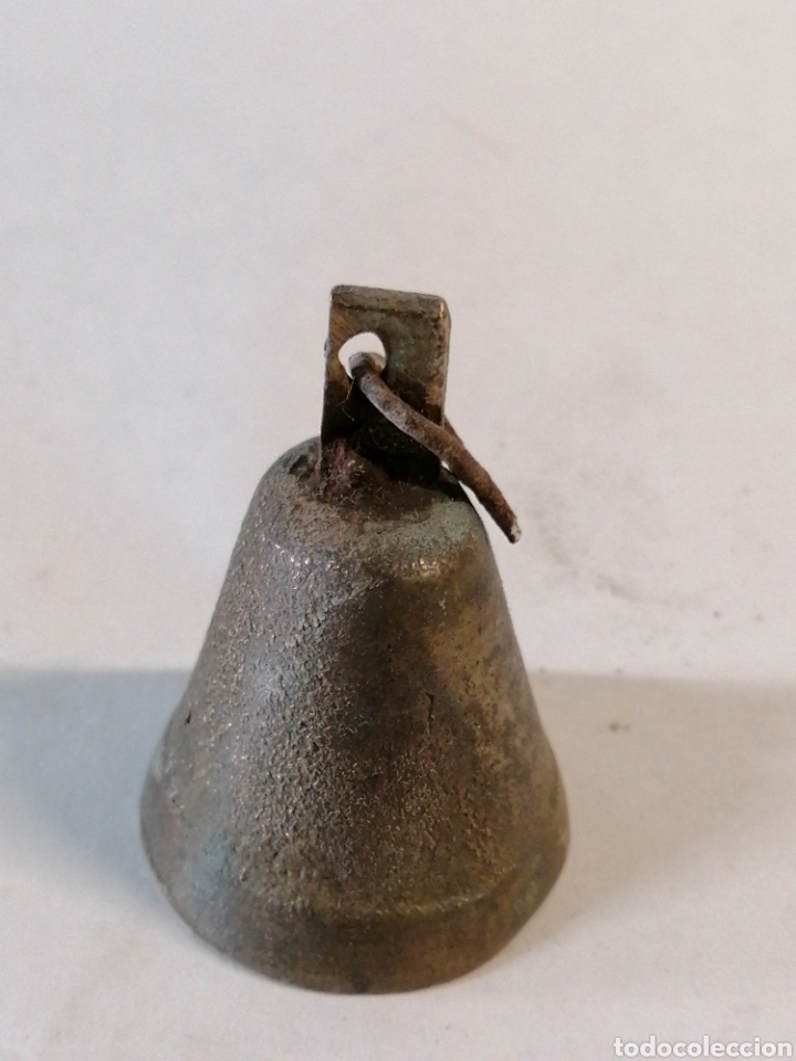 Antig&uuml;edades: Campanilla bronce - Foto 2