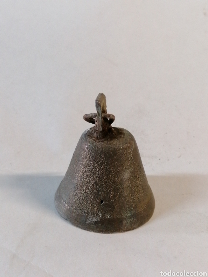 Antig&uuml;edades: Campanilla bronce - Foto 1