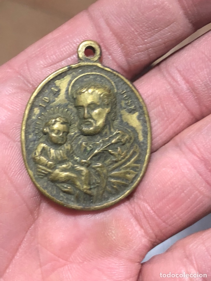 Antig&uuml;edades: Medalla antigua a identificar - Foto 1