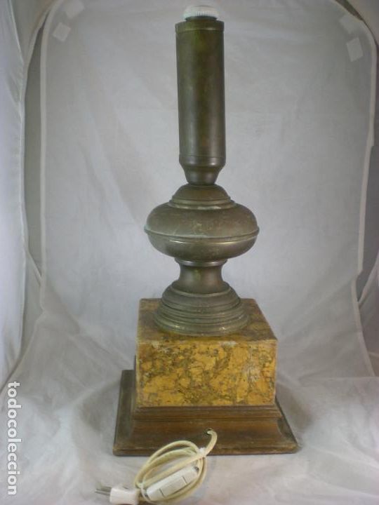 Antig&uuml;edades: Pie de Lampara - Base de Corcho - Laton y Madera - 50CM - Foto 6