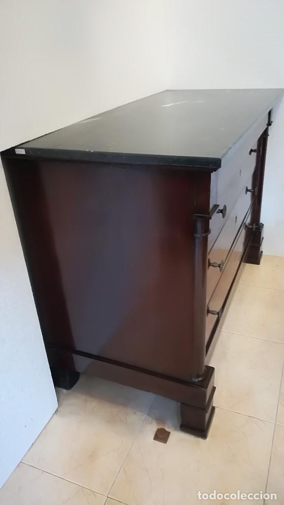 Antig&uuml;edades: COMODA IMPERIO MADERA DE CAOBA SIGLO XIX - Foto 2