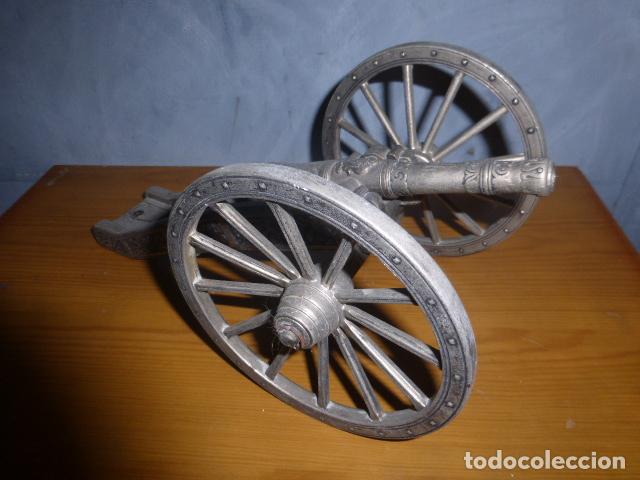 Antig&uuml;edades: CA&Ntilde;ON ANTIGUO DE METAL - Foto 1