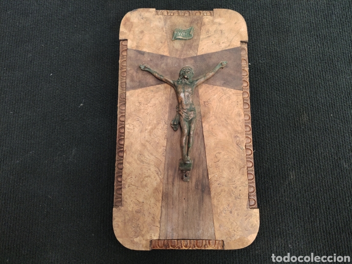 Antig&uuml;edades: ANTIGUO CRUCIFIJO SOBRE BASE DE MADERA - Foto 2