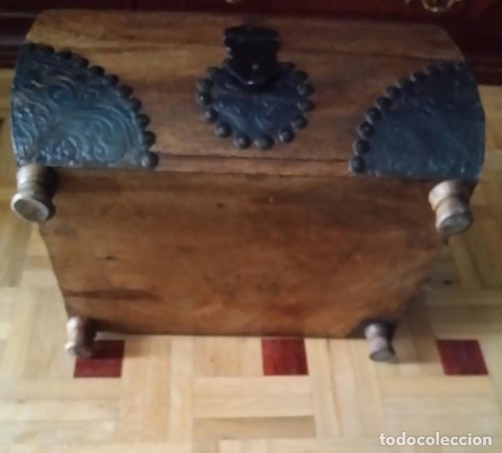 Antig&uuml;edades: CAJA DE MADERA COFRE - Foto 5