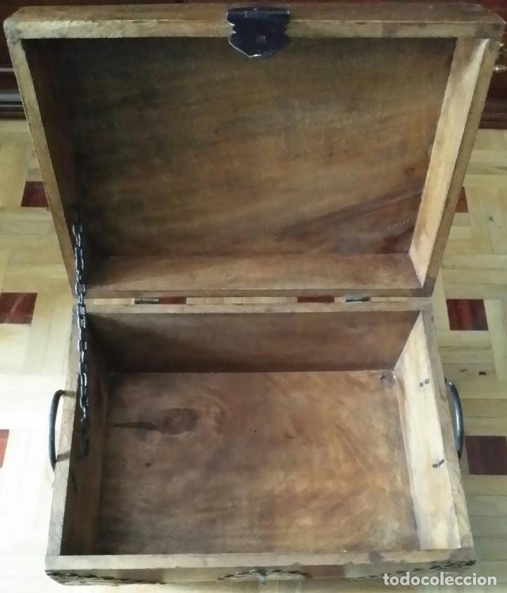 Antig&uuml;edades: CAJA DE MADERA COFRE - Foto 6