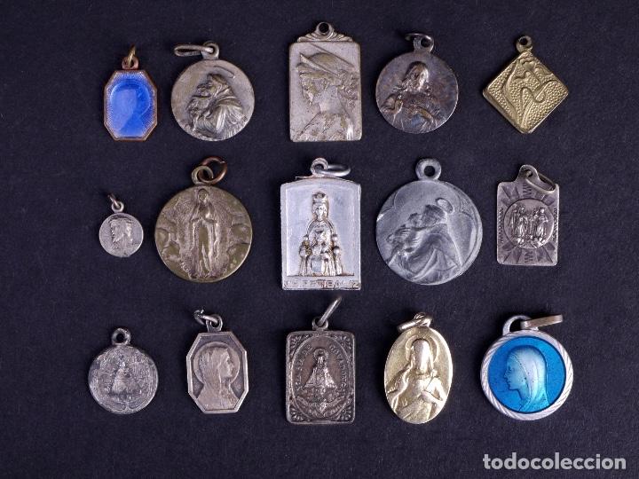 Antig&uuml;edades: MEDALLAS RELIGIOSAS. 15 UDS - Foto 1