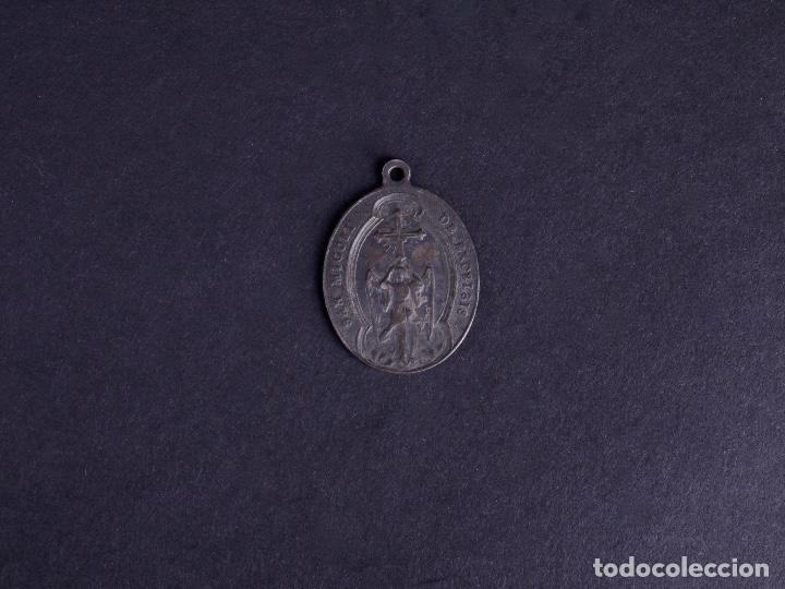 Antig&uuml;edades: MEDALLAS RELIGIOSAS. 8 UDS - Foto 5