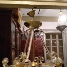 Antigüedades: GRAN LAMPARA DE CRISTAL SALON , TECHO . BRAZOS CRISTAL Y TULIPA, METAL DORADO - ANCHO MAXIMO 50 CM . Lote 190479520