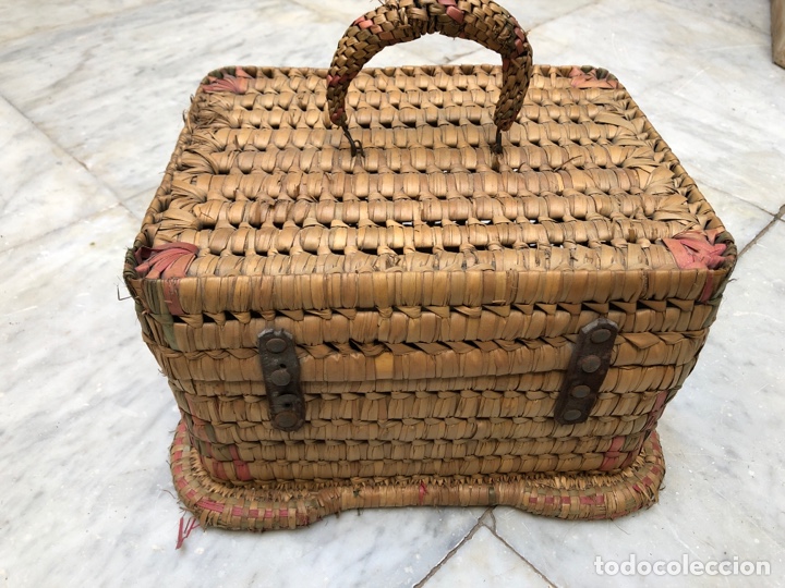 Antig&uuml;edades: Cesta de merienda de anea - Foto 4