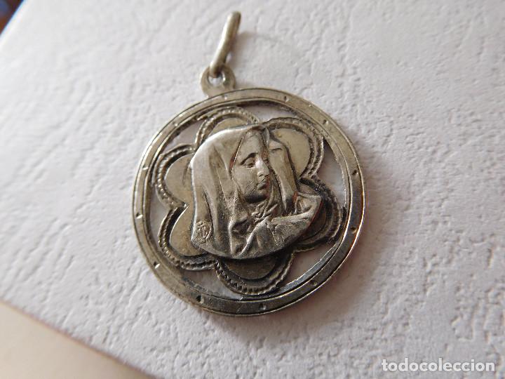 Antig&uuml;edades: Medalla de plata virgen antigua - Foto 1