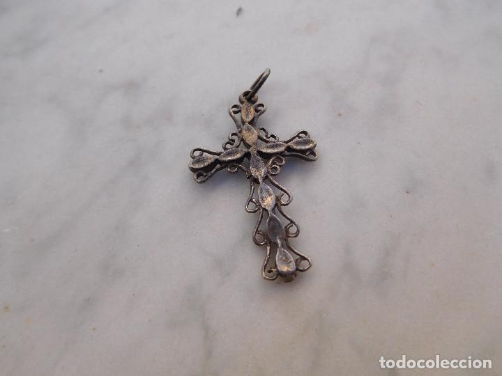 Antig&uuml;edades: Cruz antigua de plata - Foto 2