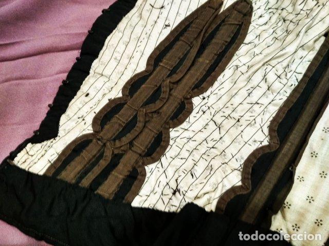 Antig&uuml;edades: ANTIGUO CHALECO CON ENCAJE CHANTILLY Y AZABACHES - Foto 10
