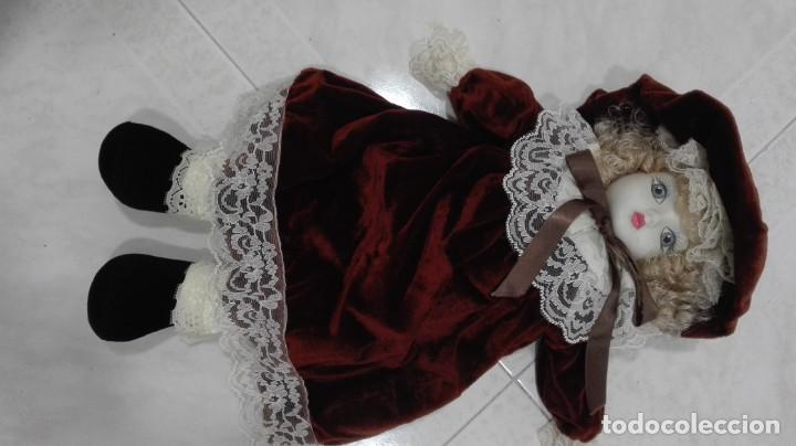 Antig&uuml;edades: Replica de mu&ntilde;eca antigua - Foto 1