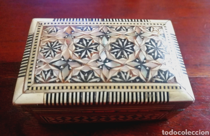 Antig&uuml;edades: Caja marqueteria egipcia - Foto 1