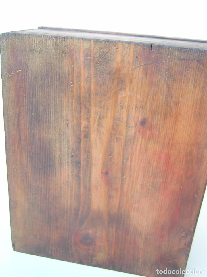 Antig&uuml;edades: CAJA FINALES SIGLO XIX. - Foto 24