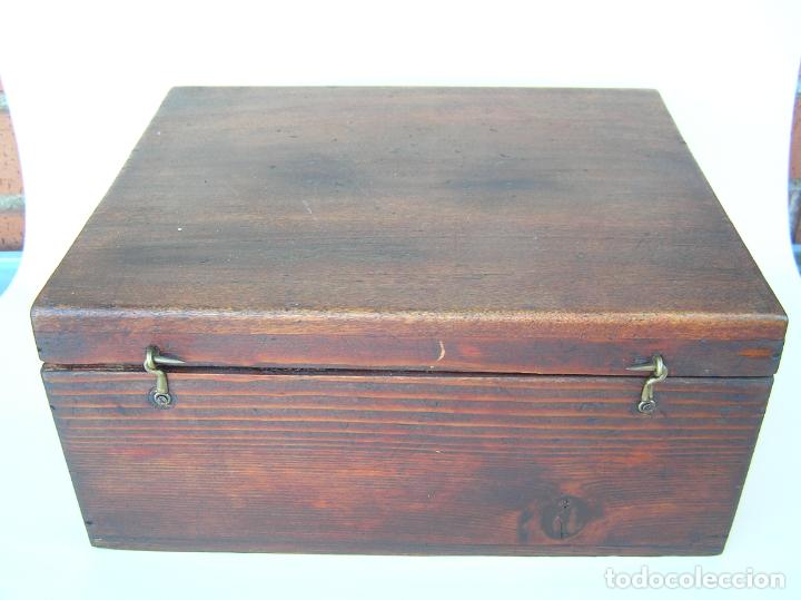 Antig&uuml;edades: CAJA FINALES SIGLO XIX. - Foto 1