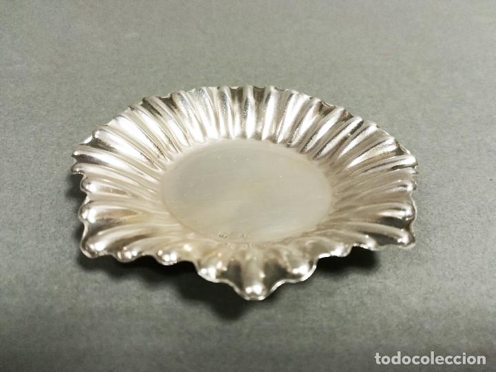 Antig&uuml;edades: CENICERO PEQUE&Ntilde;O DE PLATA - Foto 1