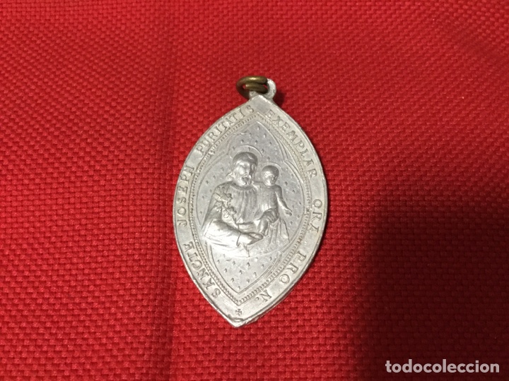 Antig&uuml;edades: BONITA MEDALLA 1830 - Foto 2