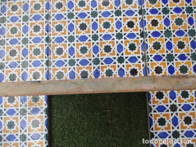 Antig&uuml;edades: Panel de azulejos siglo XIX - Foto 4
