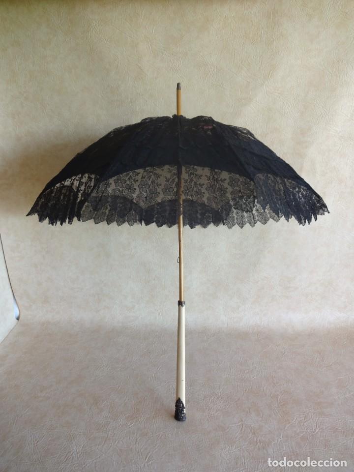 interfaz plátano mudo antigua sombrilla o parasol siglo xix bordado a - Buy Antique women's  clothing on todocoleccion