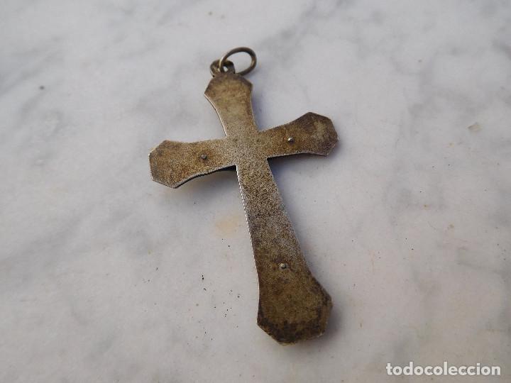 Antig&uuml;edades: Cruz antigua de plata - Foto 2