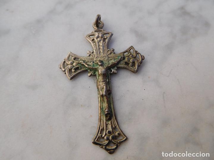 Antig&uuml;edades: Cruz antigua de plata - Foto 1