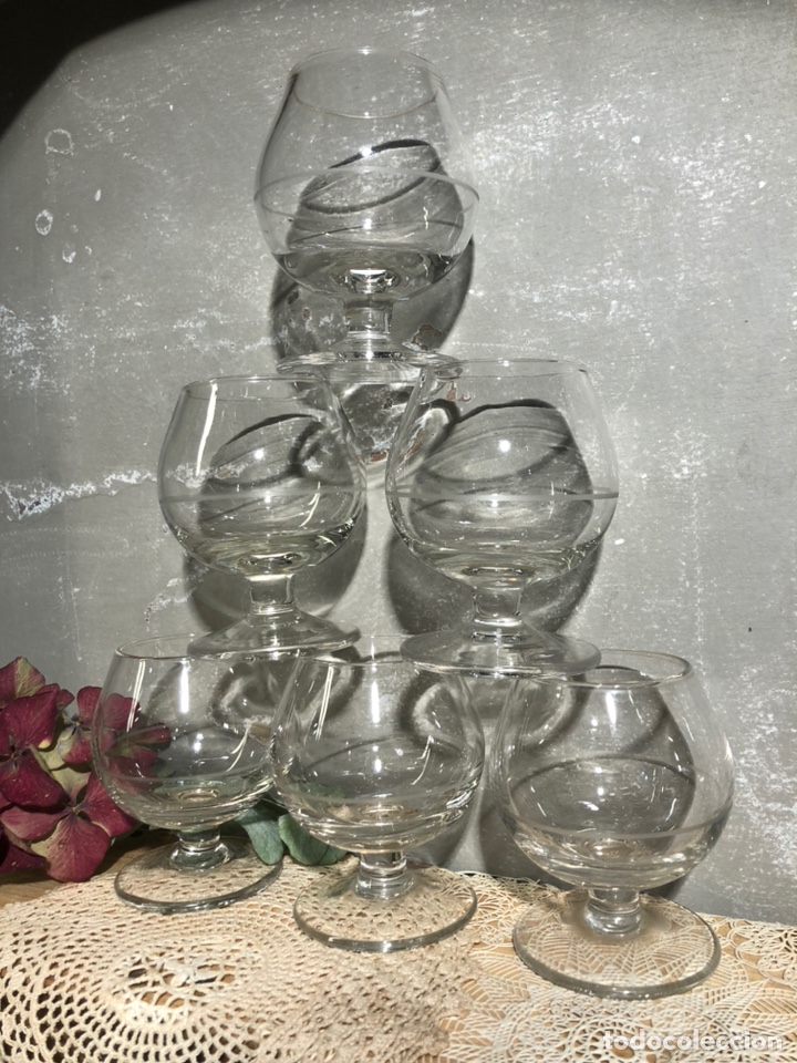 Antig&uuml;edades: Lote 6 copas antiguas de co&ntilde;ac/brandy. A&ntilde;os 50.
