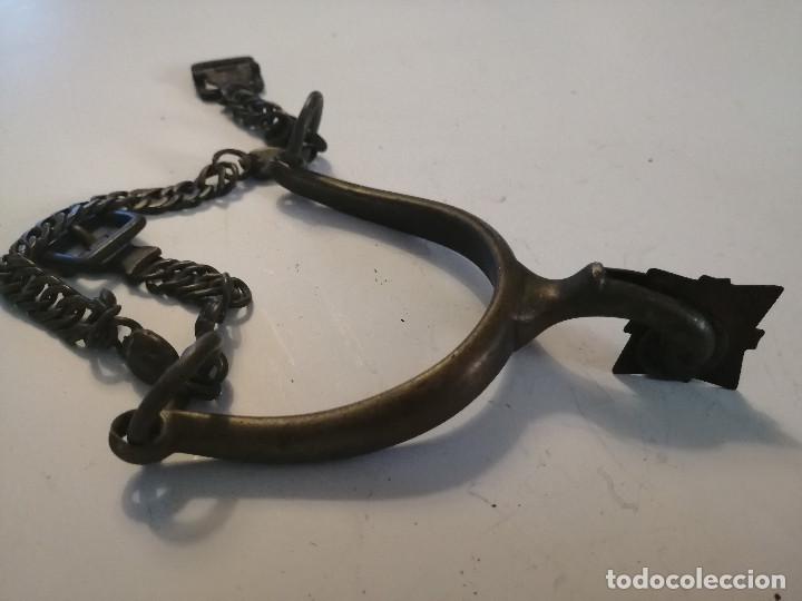 Antig&uuml;edades: Antigua espuela de bronce - Foto 3