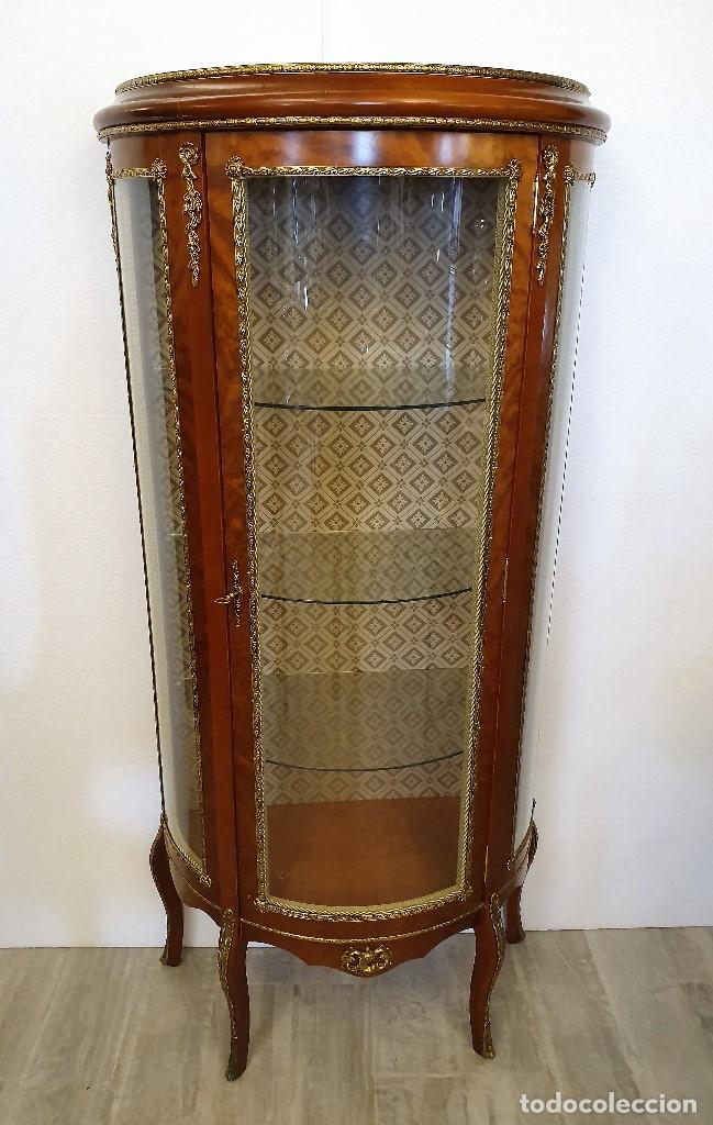Antig&uuml;edades: VITRINA LUIS XV EN FORMA CURVADA - Foto 1