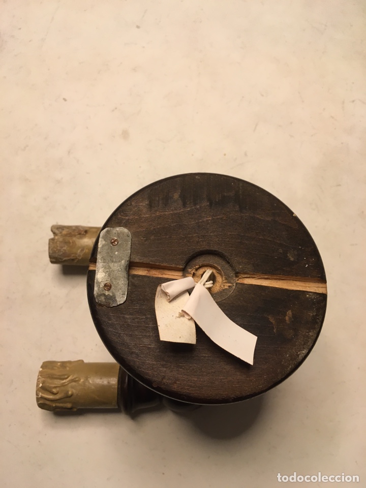 Antig&uuml;edades: Aplique madera de dos brazos - Foto 5