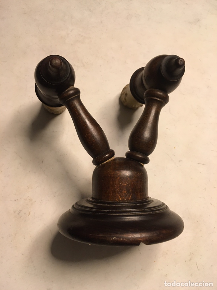 Antig&uuml;edades: Aplique madera de dos brazos - Foto 6