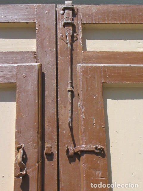 Antig&uuml;edades: PUERTA DOBLE ANTIGUA CON CONTRAVENTANAS - Foto 3