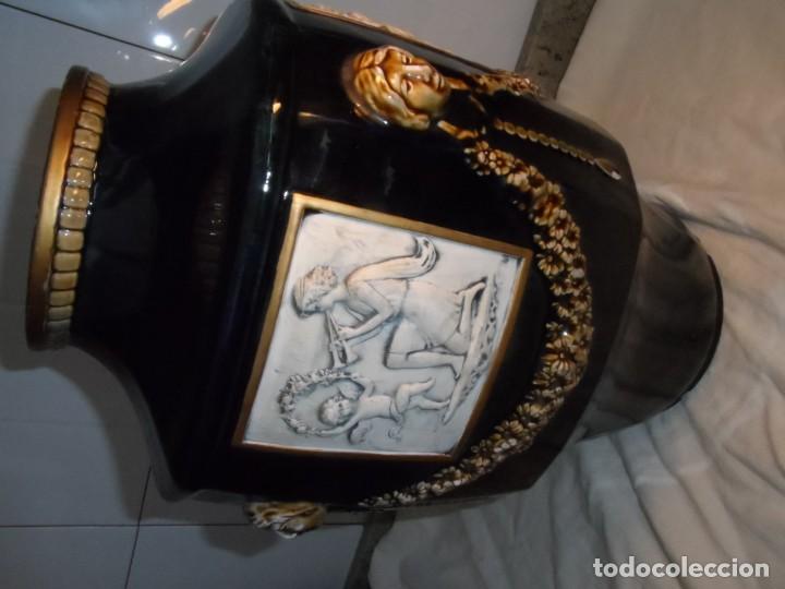 Antig&uuml;edades: jarron de manises 1930 - Foto 4