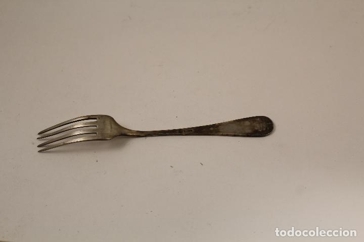 Antig&uuml;edades: tenedor en plata de ley punzonada madrid - Foto 2