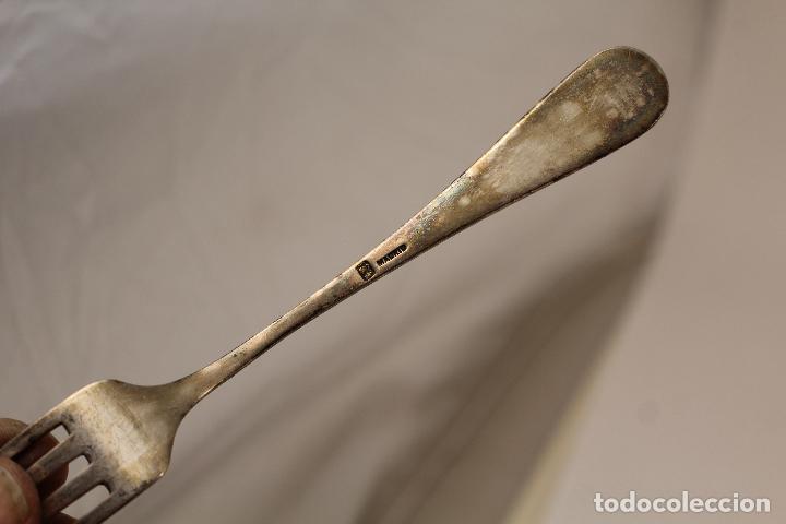 Antig&uuml;edades: tenedor en plata de ley punzonada madrid - Foto 4