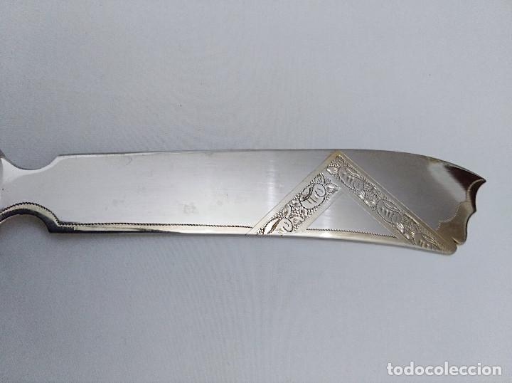 Antig&uuml;edades: CUCHILLO DE SERVIR - MANGO DE PLATA - A&Ntilde;OS 40 - Foto 3