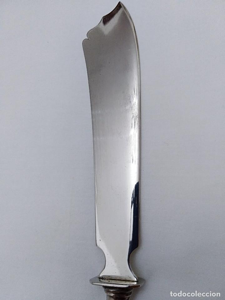 Antig&uuml;edades: CUCHILLO DE SERVIR - MANGO DE PLATA - A&Ntilde;OS 40 - Foto 5