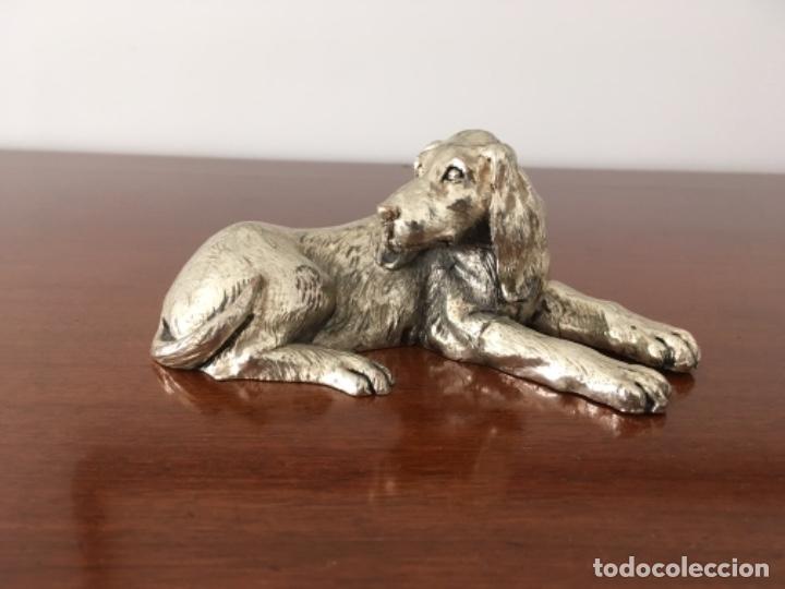 Antig&uuml;edades: PERRO DE METAL PLATEADO - Foto 1