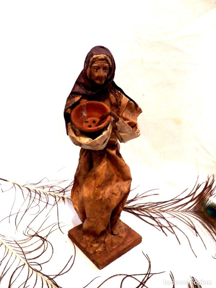 Antiquit&eacute;s: Estatuilla Mexicana, Vieja Mexicana, Figura Papel Mach&eacute;, Figura Hecha a Mano, Escultura Arte Popular