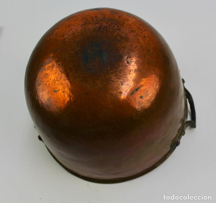 Antig&uuml;edades: RECIPIENTE DE COBRE. PRINCIPIOS S .XX. - Foto 4