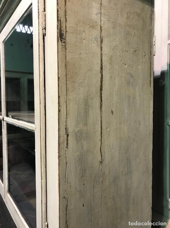 Antig&uuml;edades: Antiguo Bufet con Vitrina de estilo Shabby Chic - Foto 7