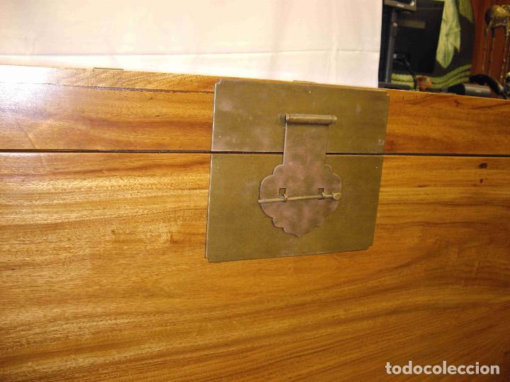 Antig&uuml;edades: BAUL ALCANFOR - Foto 2